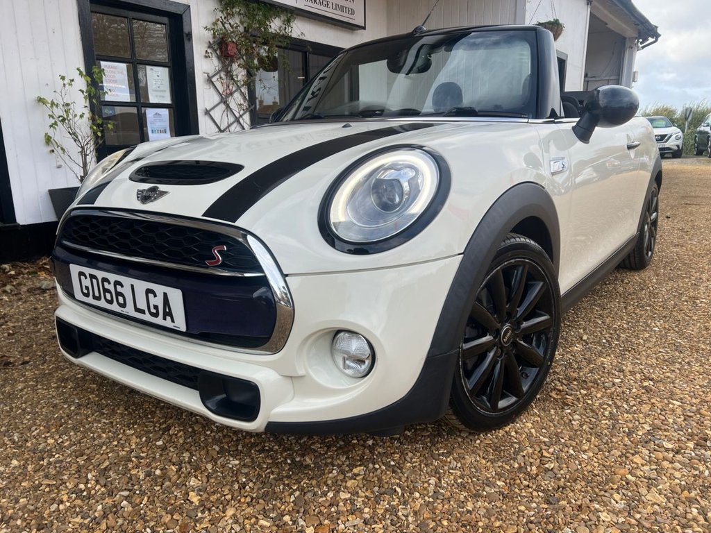 Used MINI Convertible 2016 for sale - 76417577: Photo 25