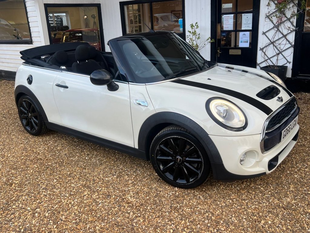 Used MINI Convertible 2016 for sale - 76417577: Photo 4