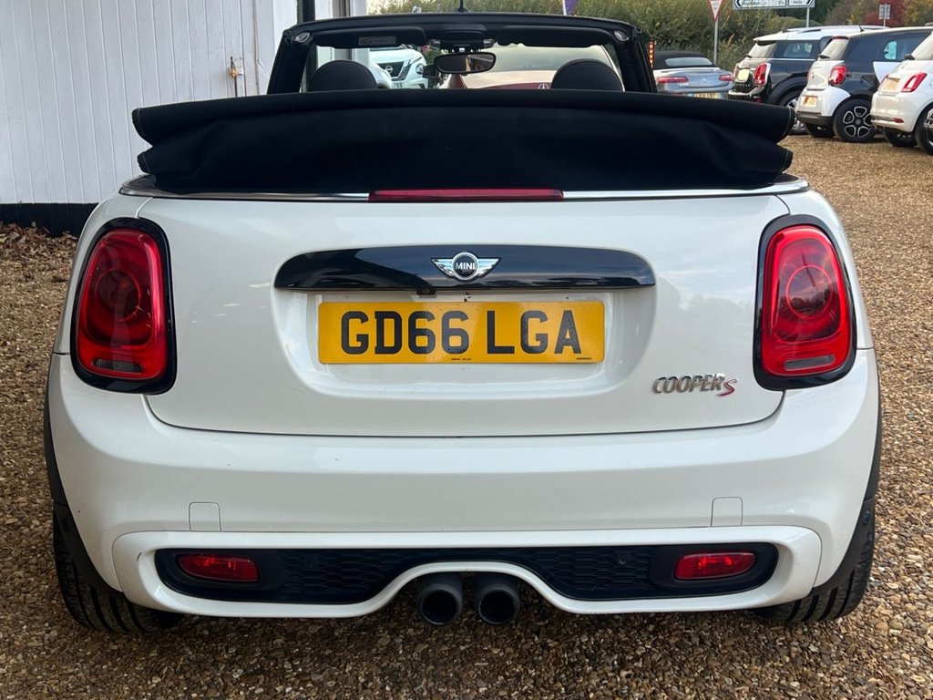 Used MINI Convertible 2016 for sale - 76417577: Photo 8