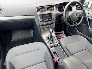 Used Volkswagen Golf 2014 for sale - 78896814: Photo