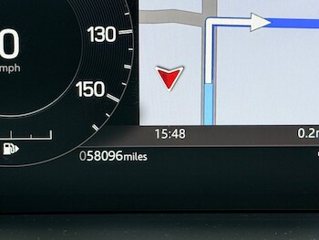 Used Land Rover Discovery 2023 for sale - 78102818: Photo