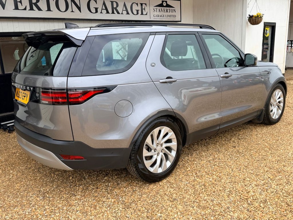 Used Land Rover Discovery 2023 for sale - 78102818: Photo 6