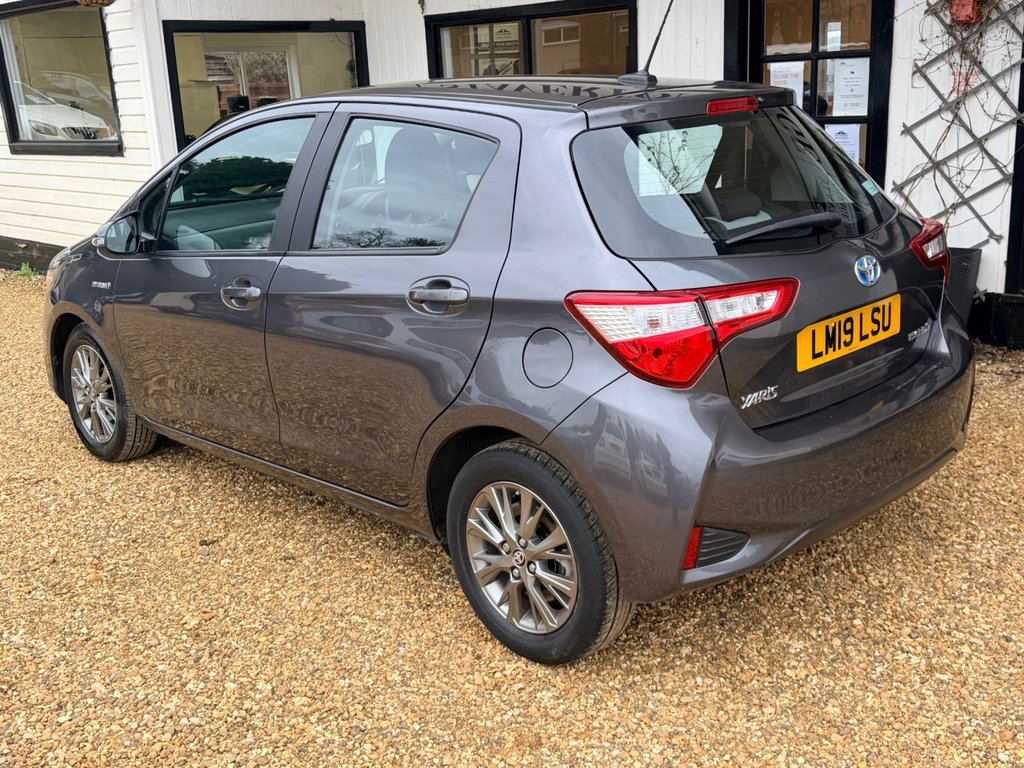 Used Toyota Yaris 2019 for sale - 78102825: Photo 14