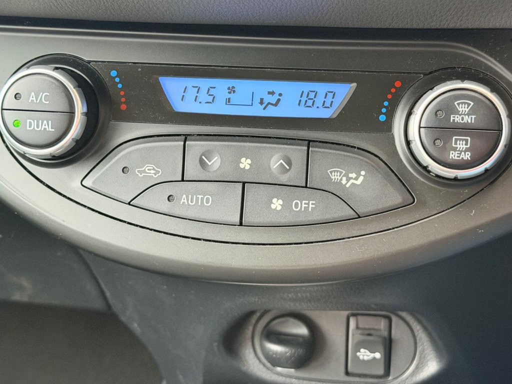 Used Toyota Yaris 2019 for sale - 78102825: Photo 34