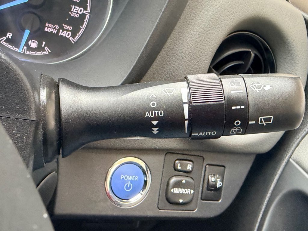 Used Toyota Yaris 2019 for sale - 78102825: Photo 42