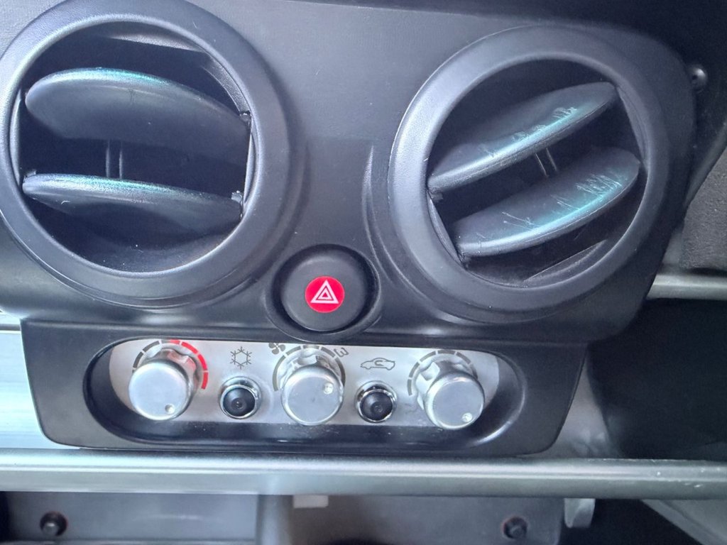 Used Lotus Elise 2002 for sale - 77172017: Photo 27