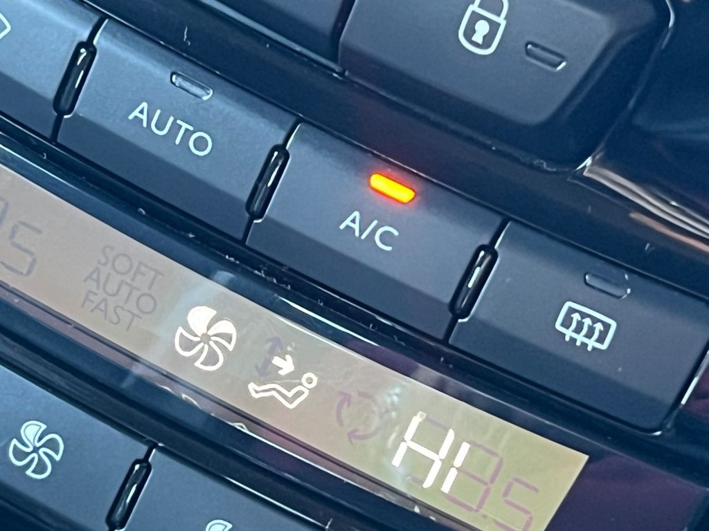 Used Peugeot 2008 2016 for sale - 76372566: Photo 38