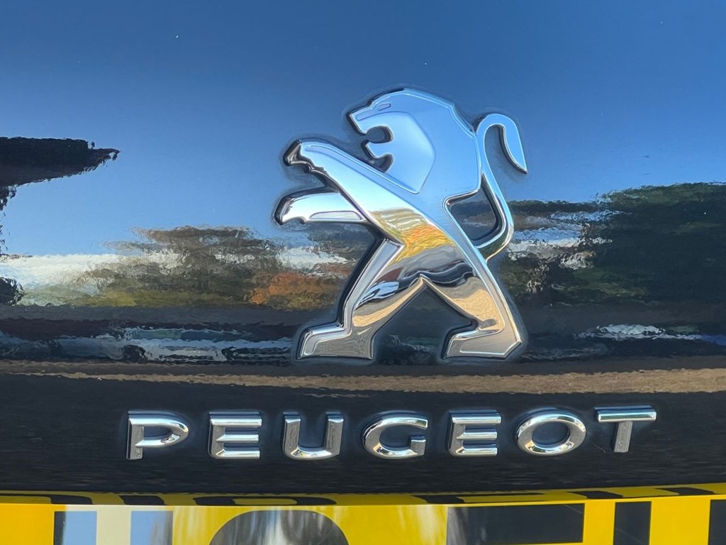 Used Peugeot 2008 2016 for sale - 76372566: Photo 9