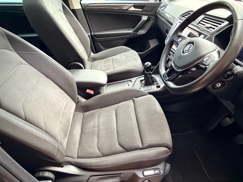 Used Volkswagen Tiguan 2018 for sale - 77269155: Photo 32