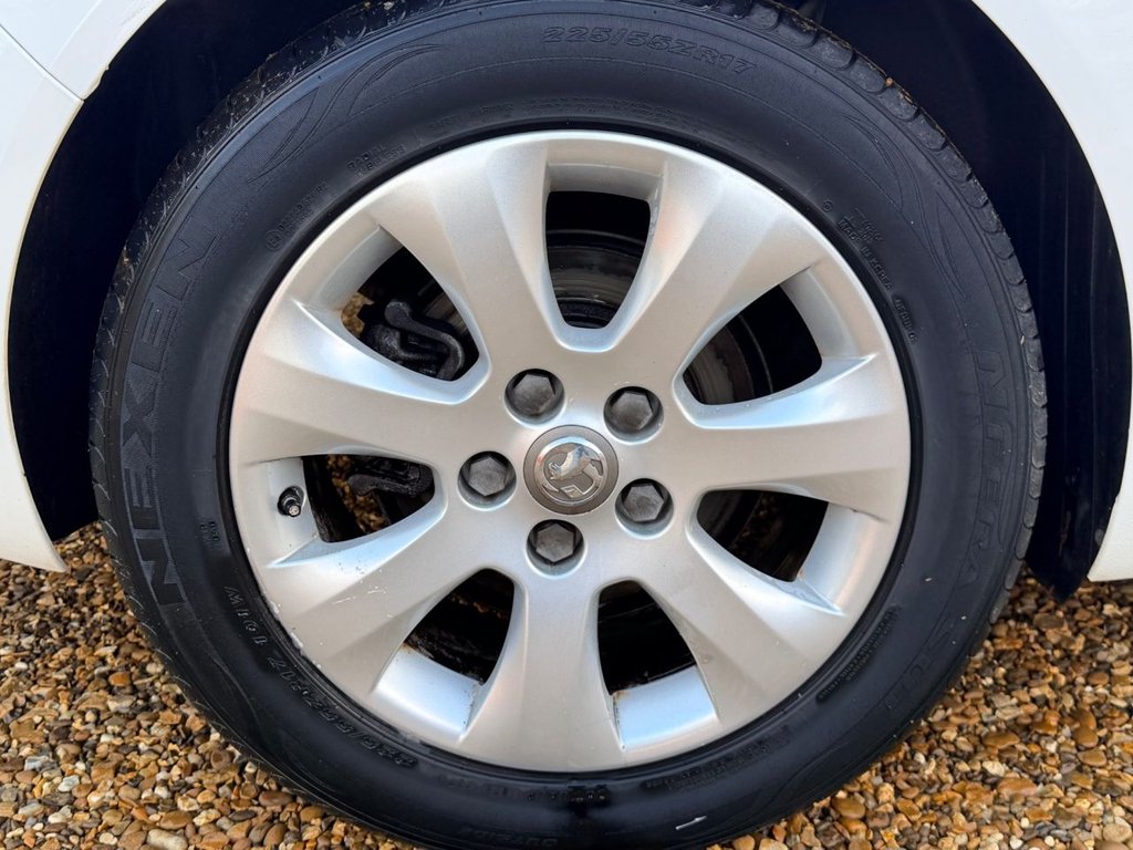 Used Vauxhall Insignia 2016 for sale - 77133237: Photo 13