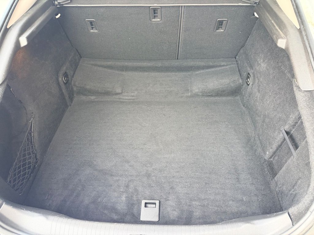 Used Vauxhall Insignia 2016 for sale - 77133237: Photo 32