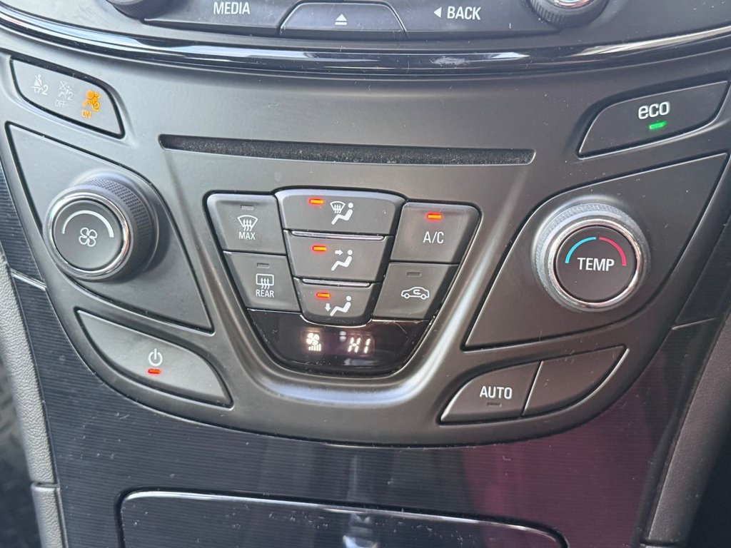 Used Vauxhall Insignia 2016 for sale - 77133237: Photo 41