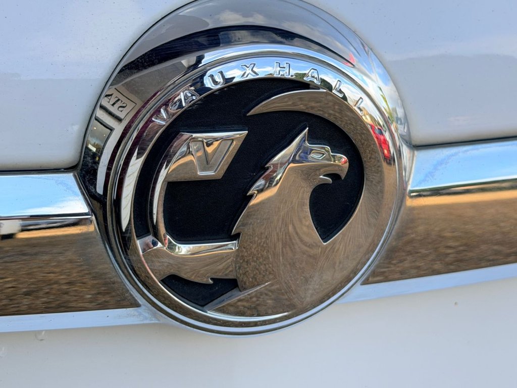 Used Vauxhall Insignia 2016 for sale - 77133237: Photo 9