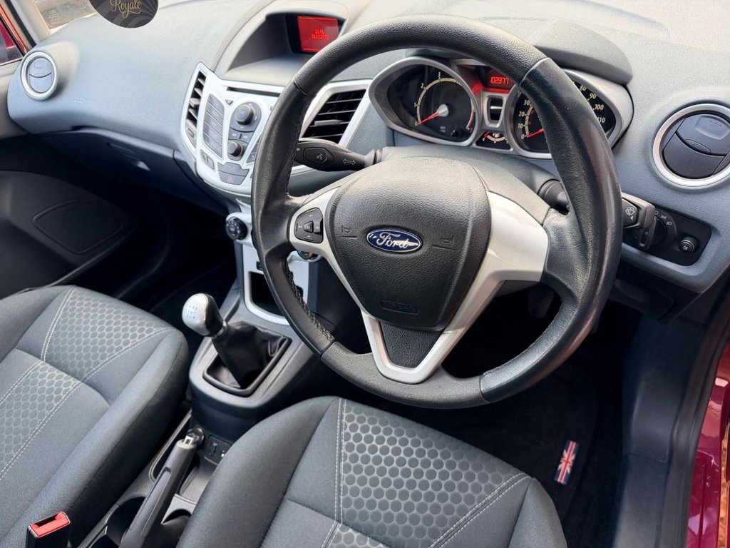 Used Ford Fiesta 2010 for sale - 77269160: Photo 26