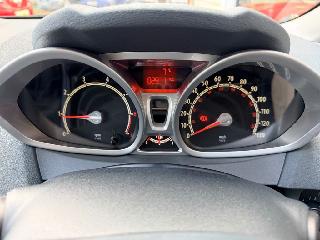 Used Ford Fiesta 2010 for sale - 77269160: Photo 31
