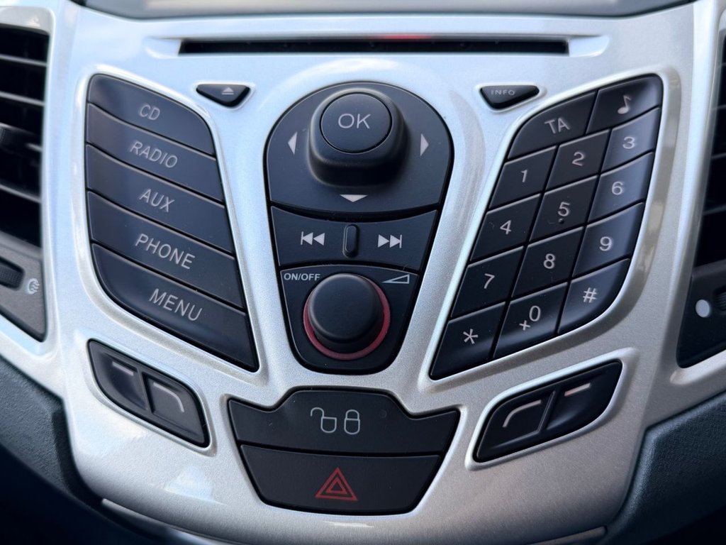 Used Ford Fiesta 2010 for sale - 77269160: Photo 33