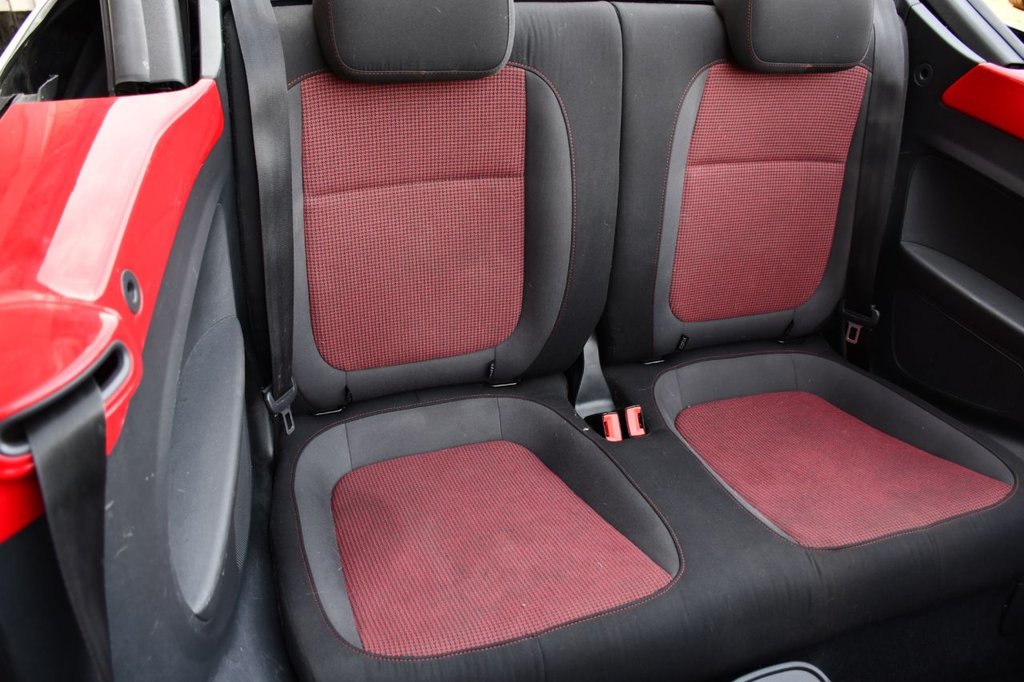 Used Volkswagen Beetle 2014 for sale - 76410394: Photo 25