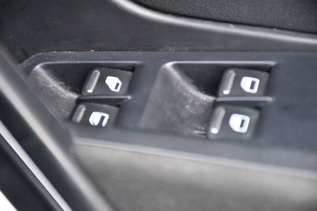 Used Volkswagen Beetle 2014 for sale - 76410394: Photo 46