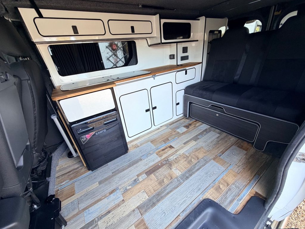 Used Vauxhall Vivaro 2019 for sale - 78117530: Photo 3