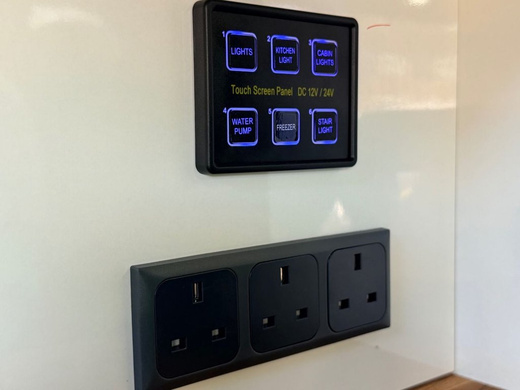 Used Vauxhall Vivaro 2019 for sale - 78117530: Photo 44