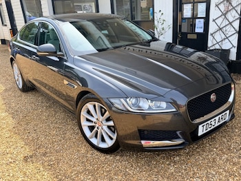 Used Jaguar XF 2015 for sale - 78538314: Photo