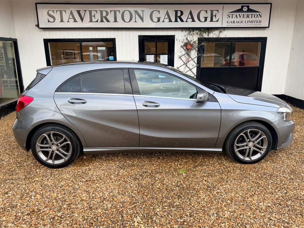 Used Mercedes-Benz A-Class 2014 for sale - 77499071: Photo 5