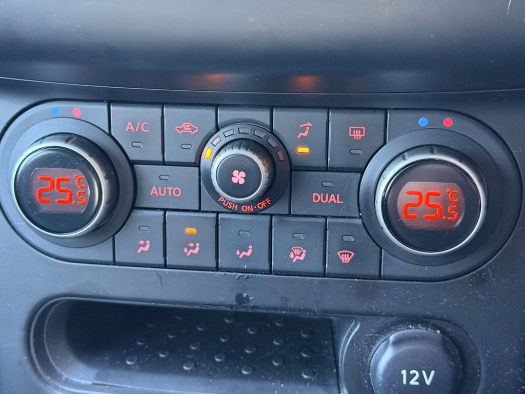 Used Nissan Qashqai 2013 for sale - 77841425: Photo 38