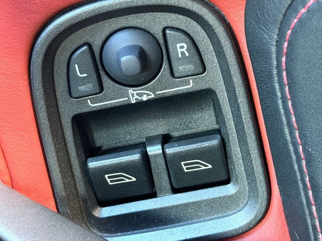 Used Aston Martin Vantage 2007 for sale - 77891041: Photo 42