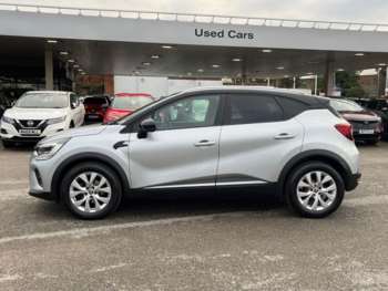 Used Renault Captur 2020 for sale - 72915282: Photo
