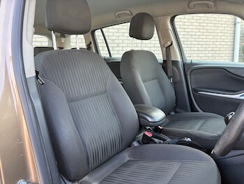 Used Vauxhall Zafira 2015 for sale - 79087840: Photo