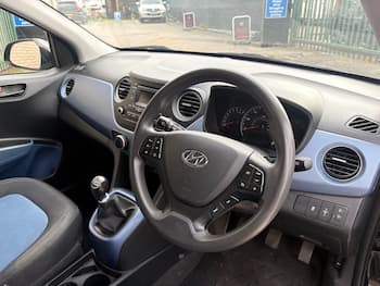 Used Hyundai i10 2016 for sale - 79773702: Photo