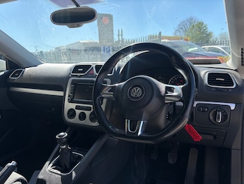 Used Volkswagen Scirocco 2009 for sale - 78379773: Photo