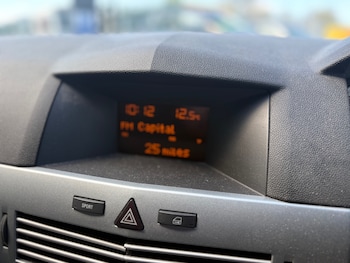 Used Vauxhall Astra 2009 for sale - 78267918: Photo