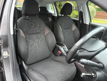 Used Peugeot 2008 2013 for sale - 78829644: Photo