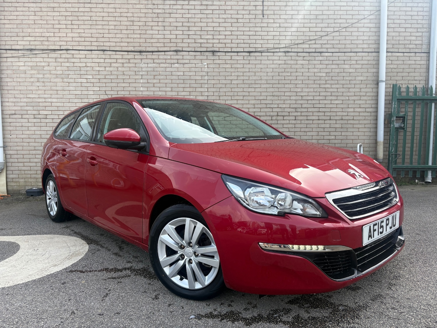 Used Peugeot 308 2015 for sale - 78202536: Photo 4