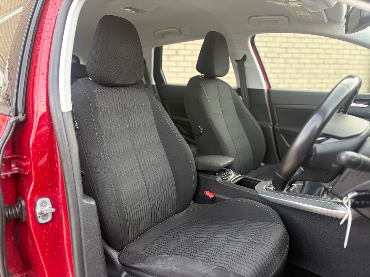 Used Peugeot 308 2015 for sale - 78202536: Photo 5