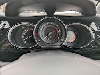 Used Citroen DS3 2011 for sale - 79507595: Photo