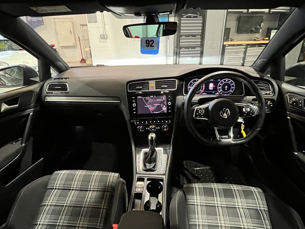 Used Volkswagen Golf 2018 for sale - 76345654: Photo 11