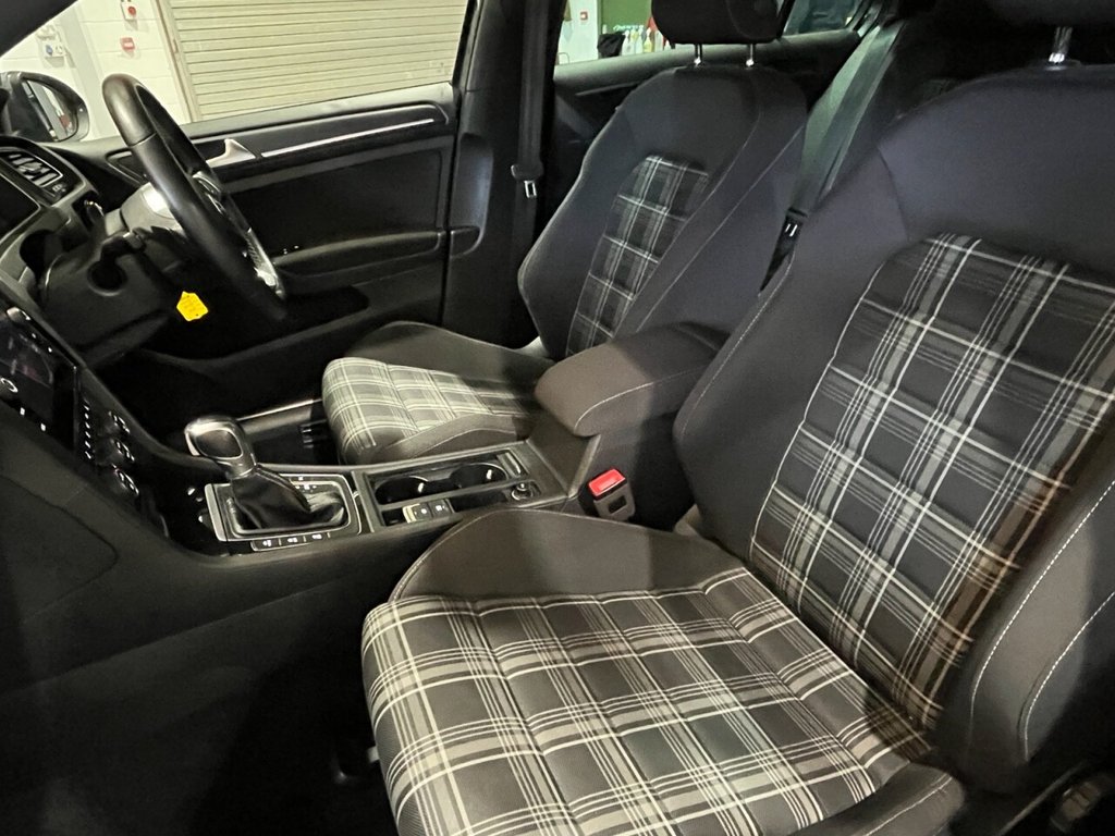 Used Volkswagen Golf 2018 for sale - 76345654: Photo 14