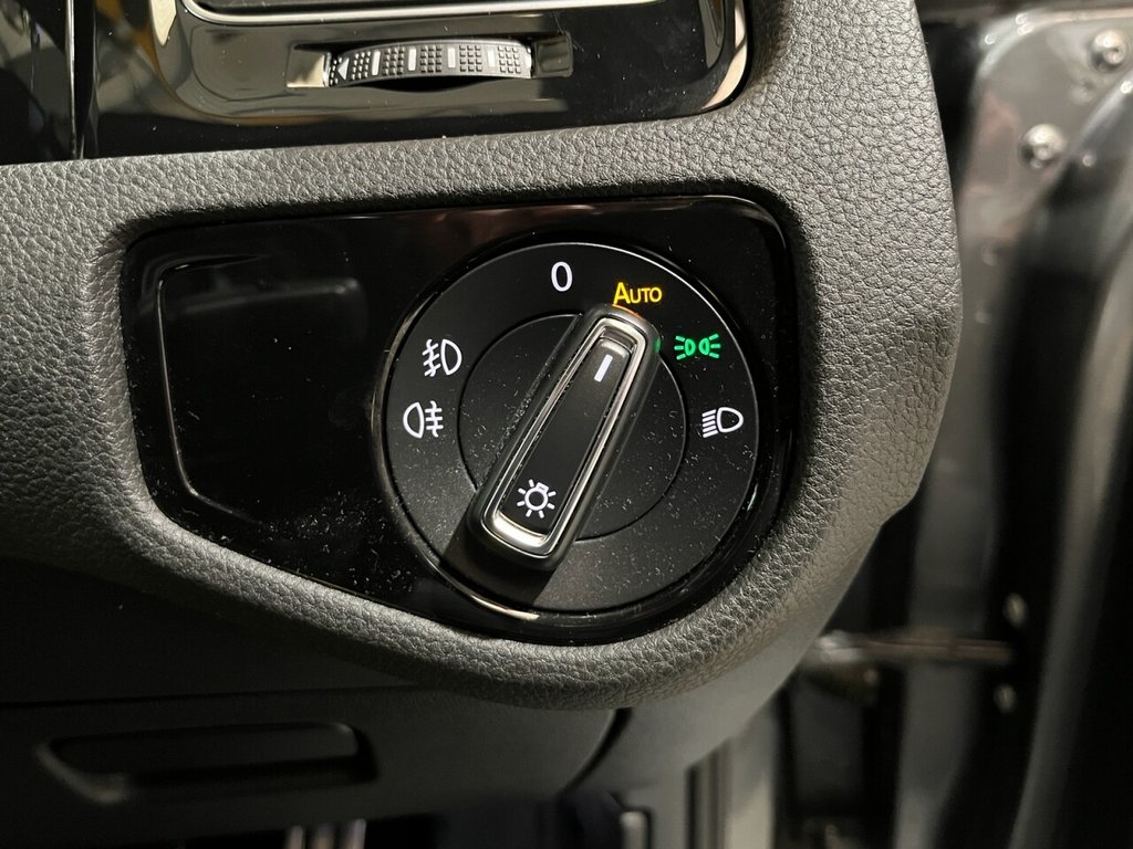 Used Volkswagen Golf 2018 for sale - 76345654: Photo 20