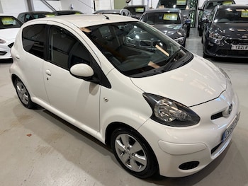 Used Toyota AYGO 2011 for sale - 79233180: Photo