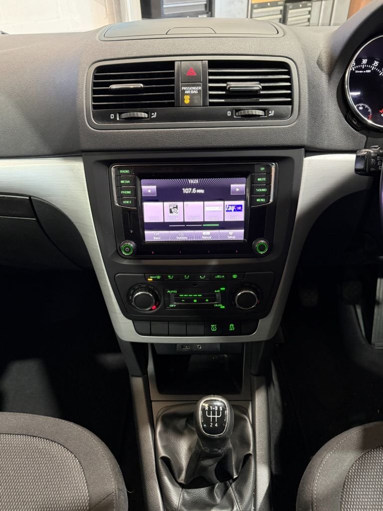 Used Skoda Yeti 2015 for sale - 77560518: Photo 17