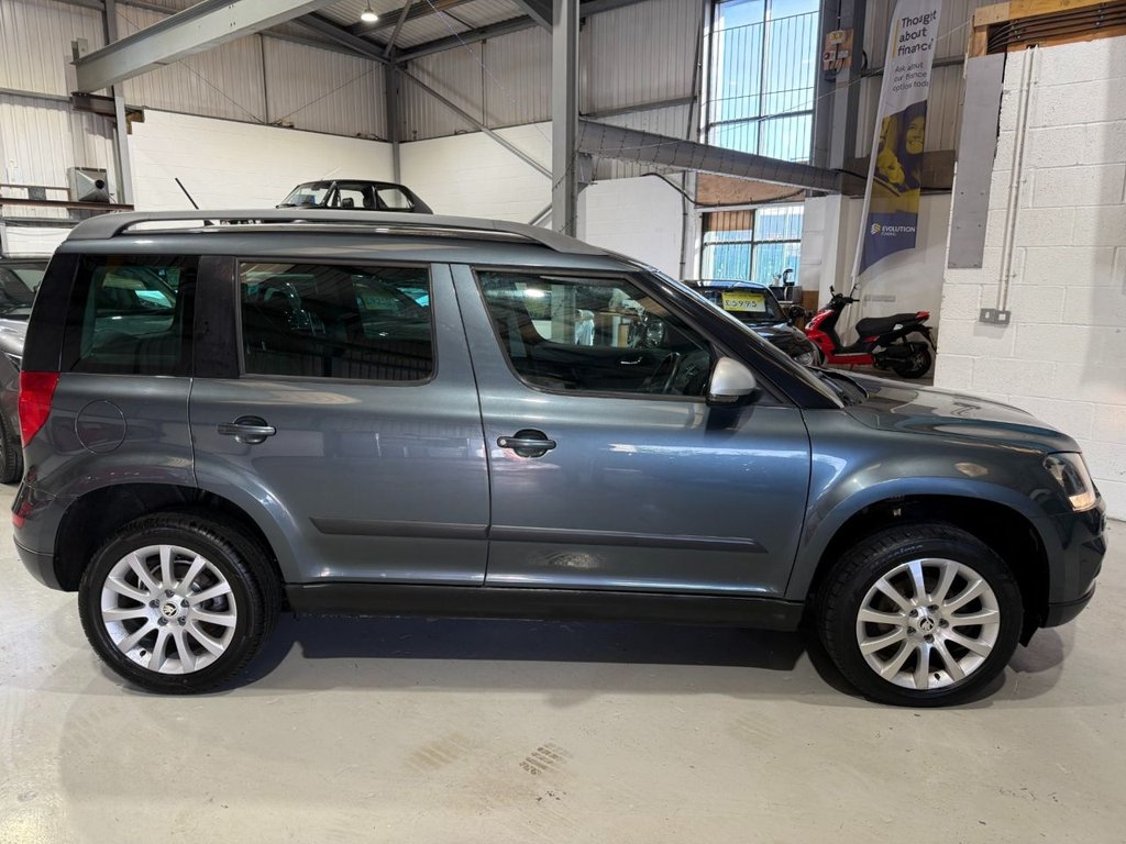 Used Skoda Yeti 2015 for sale - 77560518: Photo 2
