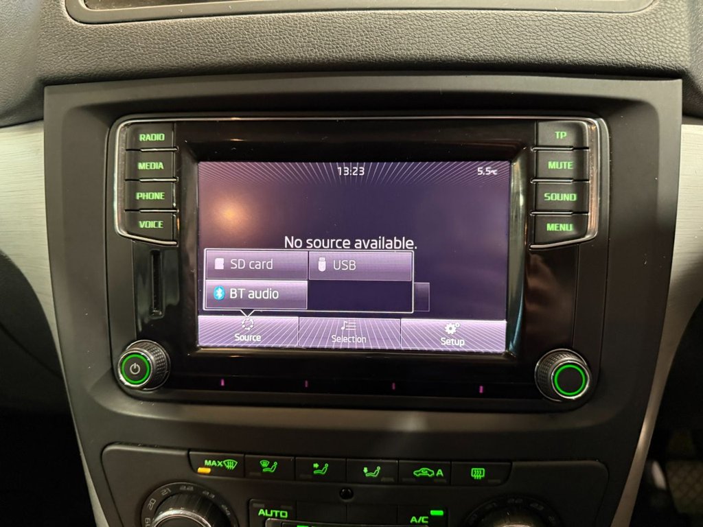 Used Skoda Yeti 2015 for sale - 77560518: Photo 22