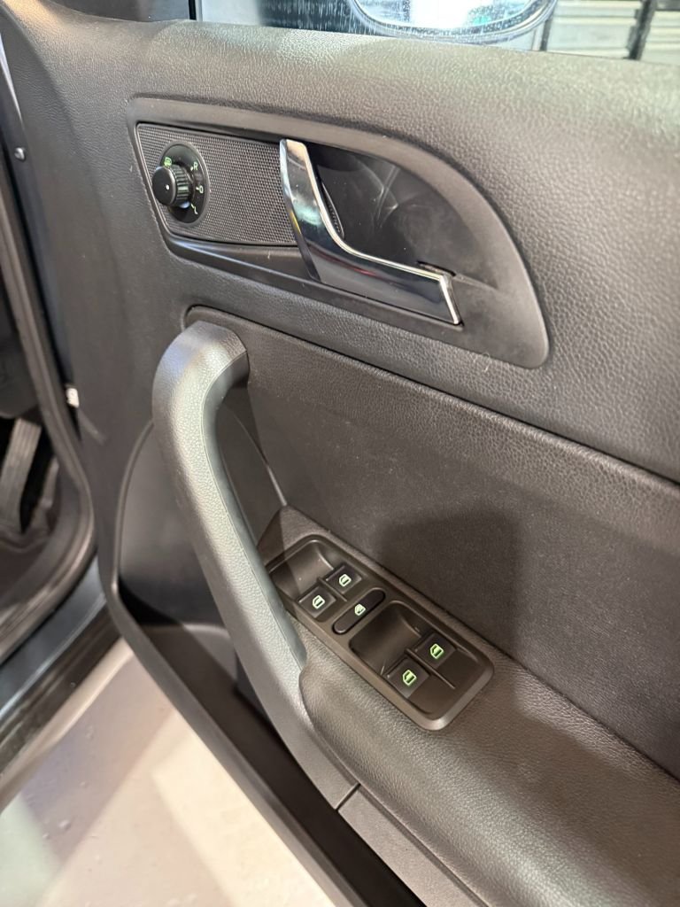 Used Skoda Yeti 2015 for sale - 77560518: Photo 29