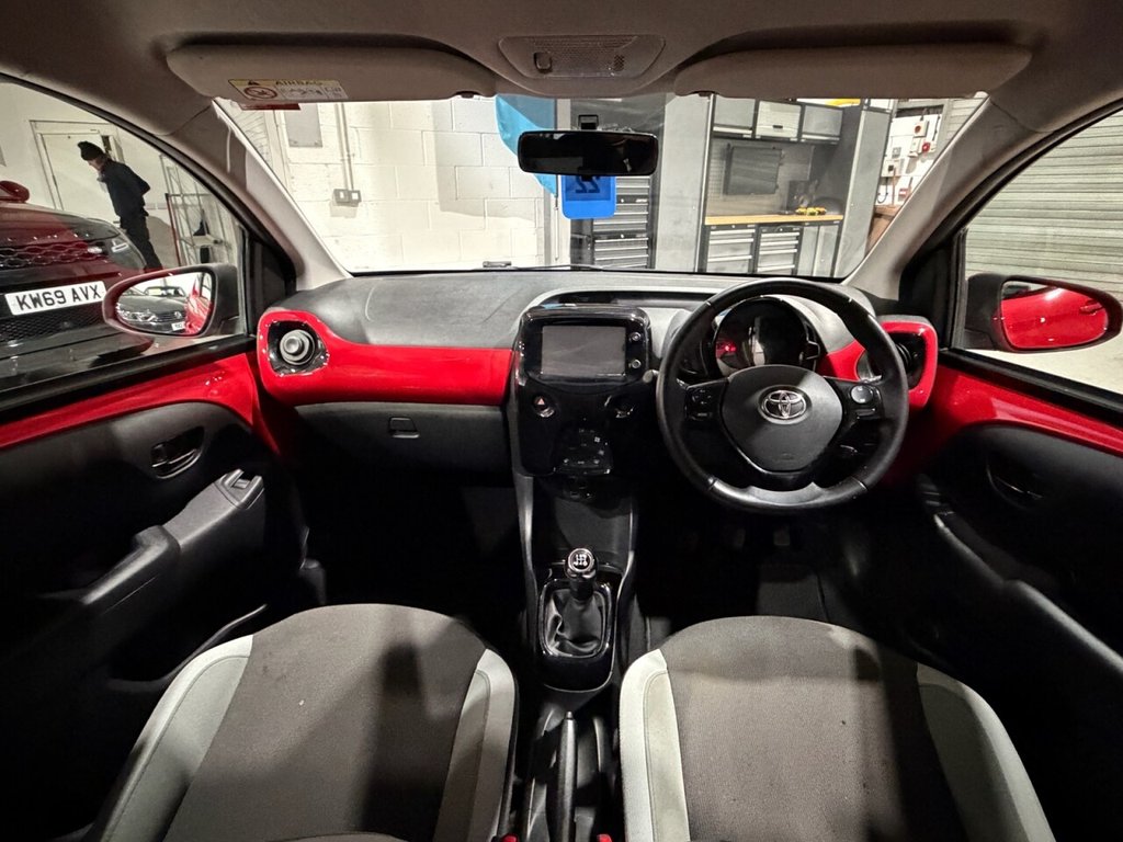 Used Toyota AYGO 2017 for sale - 77780192: Photo 12