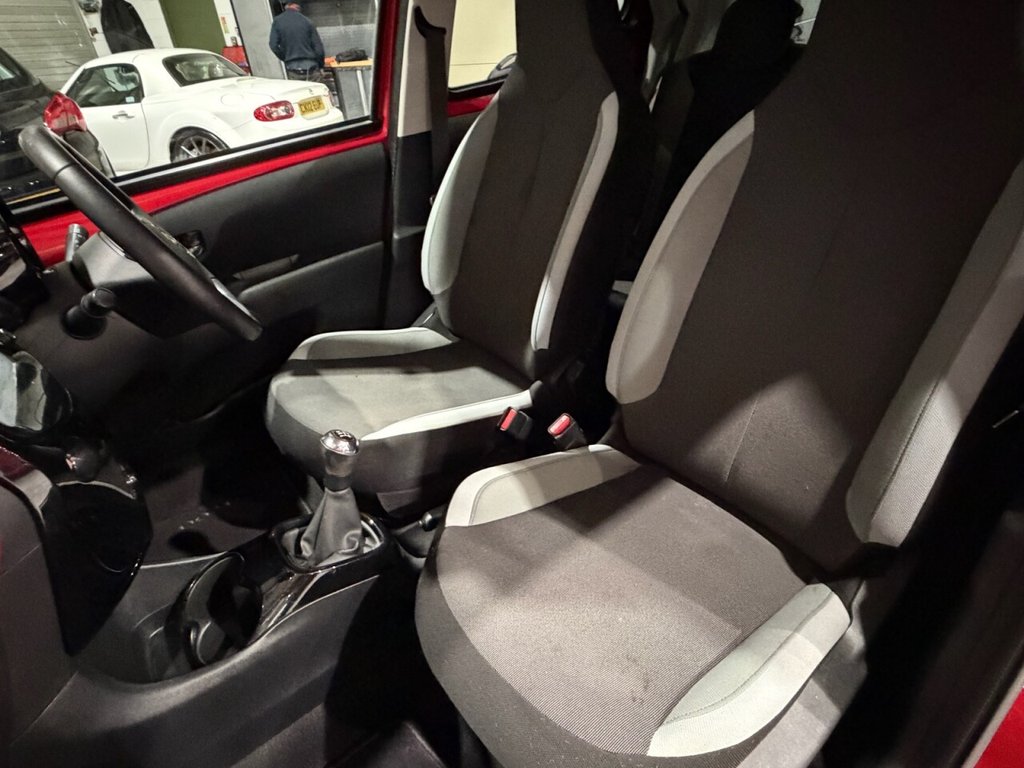 Used Toyota AYGO 2017 for sale - 77780192: Photo 17