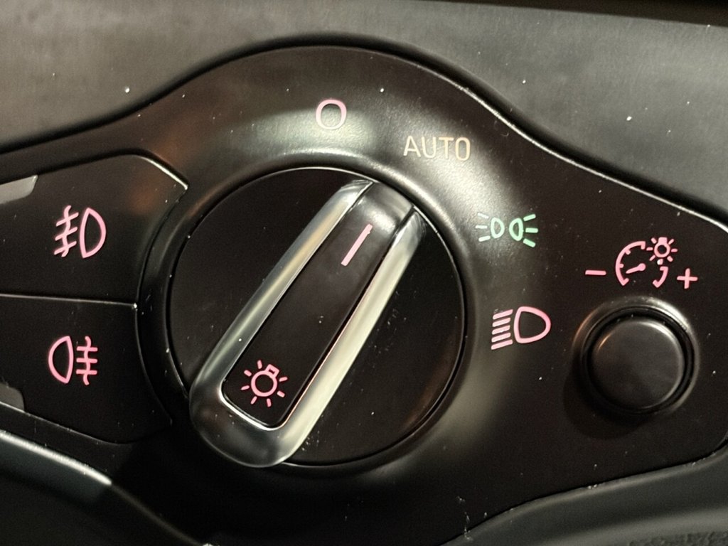 Used Audi A4 2015 for sale - 76973133: Photo 27