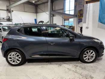Used Renault Clio 2017 for sale - 74916927: Photo