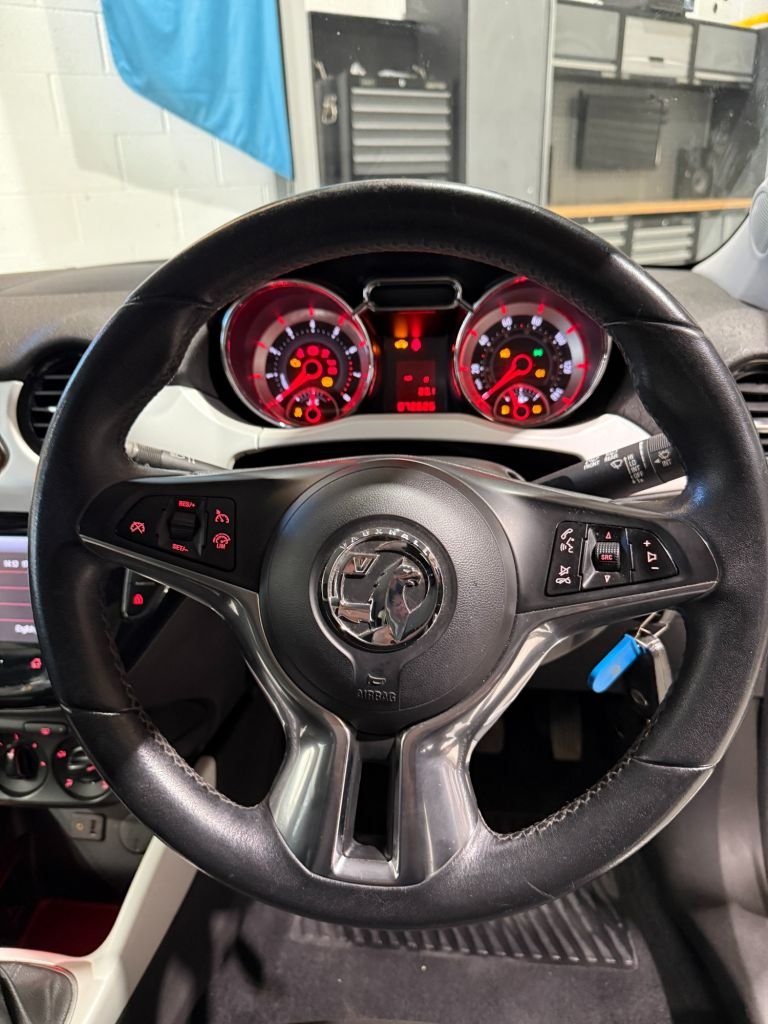 Used Vauxhall ADAM 2015 for sale - 76605118: Photo 17